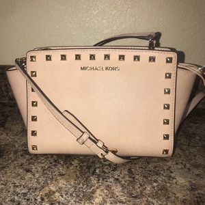 Michael Kors purse